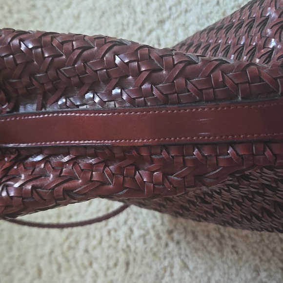 Oxblood Woven Shoulder BUCKET Bag - Picture 6 of 16